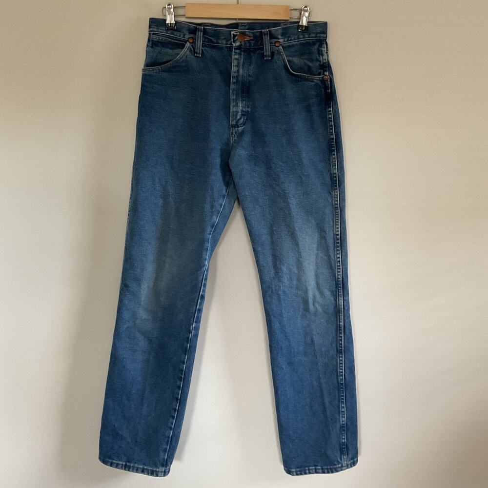 Wrangler Jeans Mens 31x32 Blue Denim 13MWZGK Cowboy Western Straight Fit Pants
